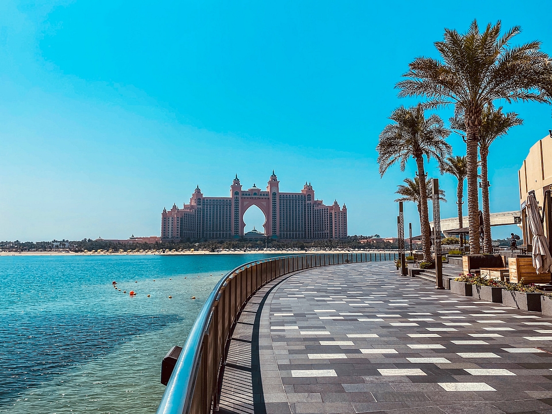 palm jumeirah dubai